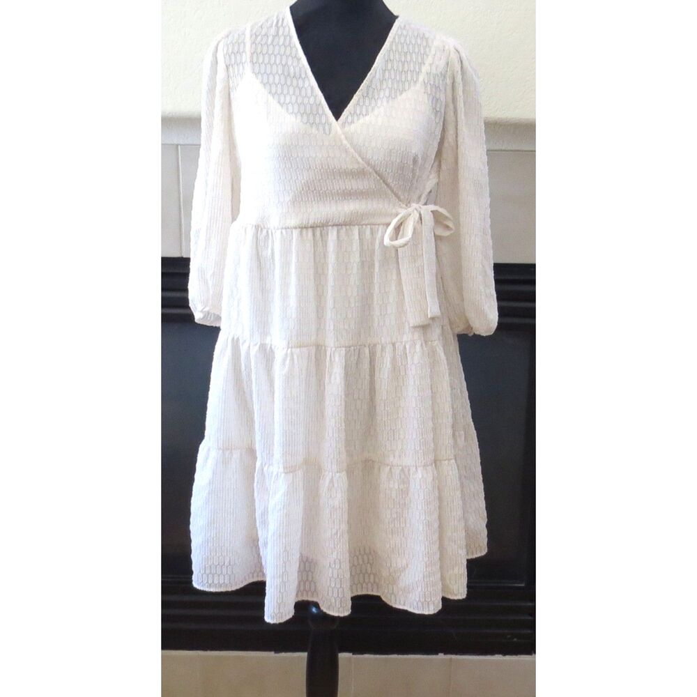 Calvin Klein Sheer Metallic Faux Wrap Baby Doll Dress size 6 EUC - Picture 3 of 9